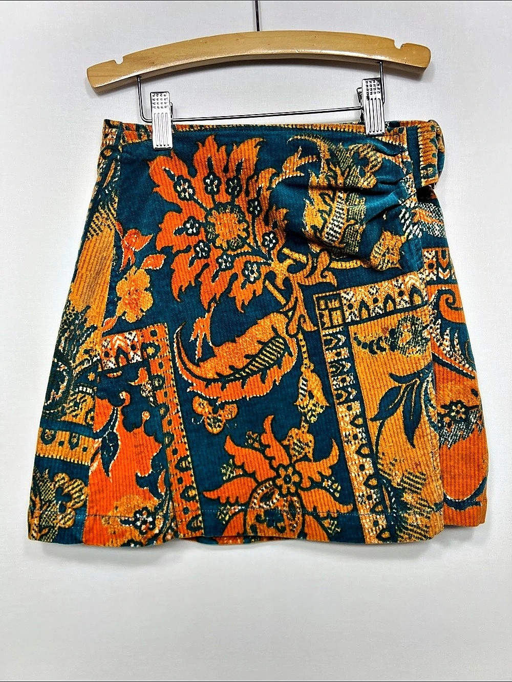 Urban Outfitters Mini wrap Skirt in Orange & Blue Size XS Like New